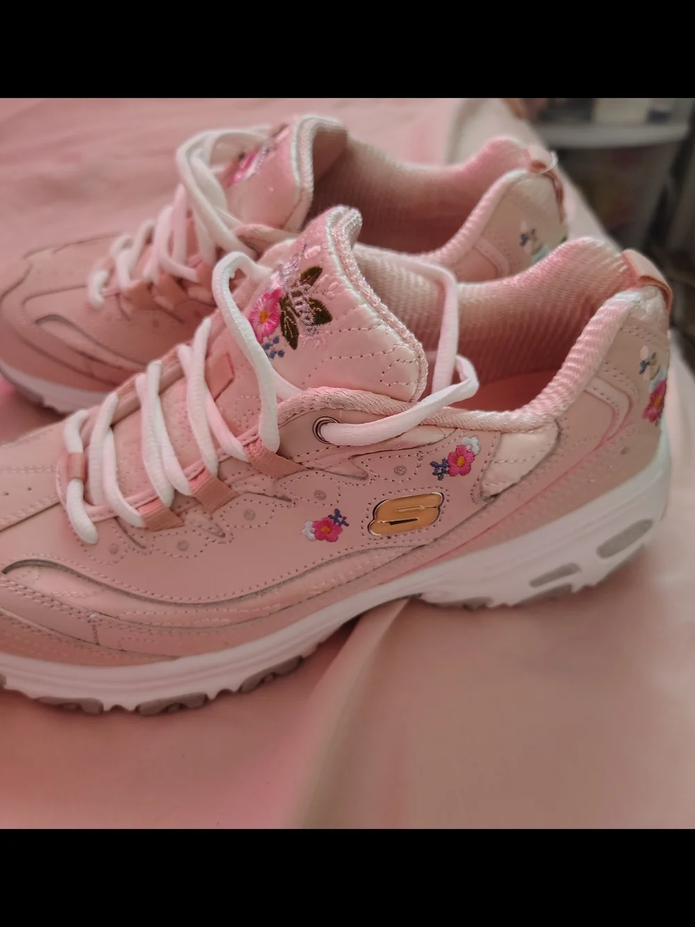 Skechers Women's Pink Floral D'Lites